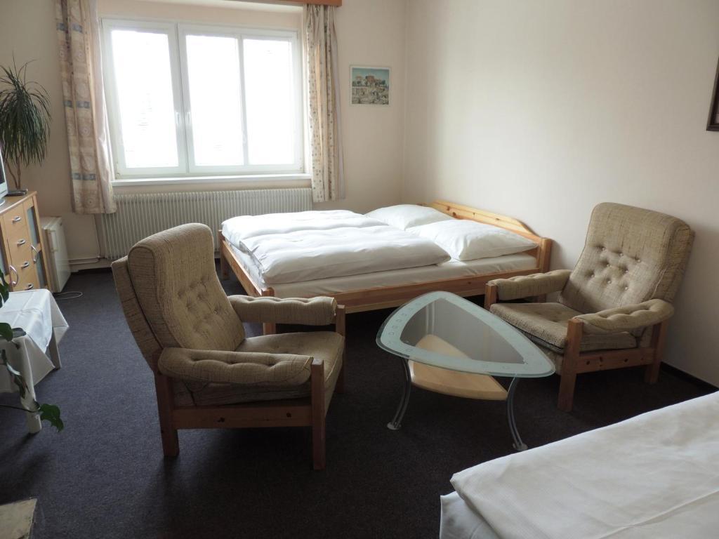 Penzion Pohoda Beroun Beroun  Habitación foto